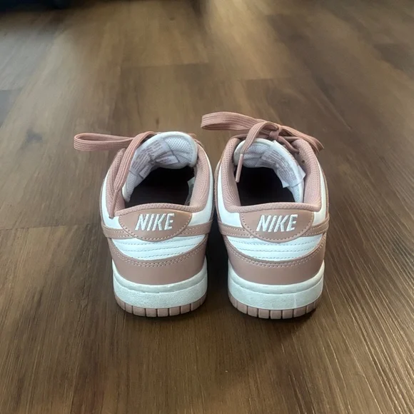 Nike Women's Blush and White Sneakers - Picture 3 of 4